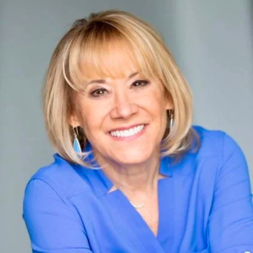 LCWAG Dr Suzanne Nixon Headshot